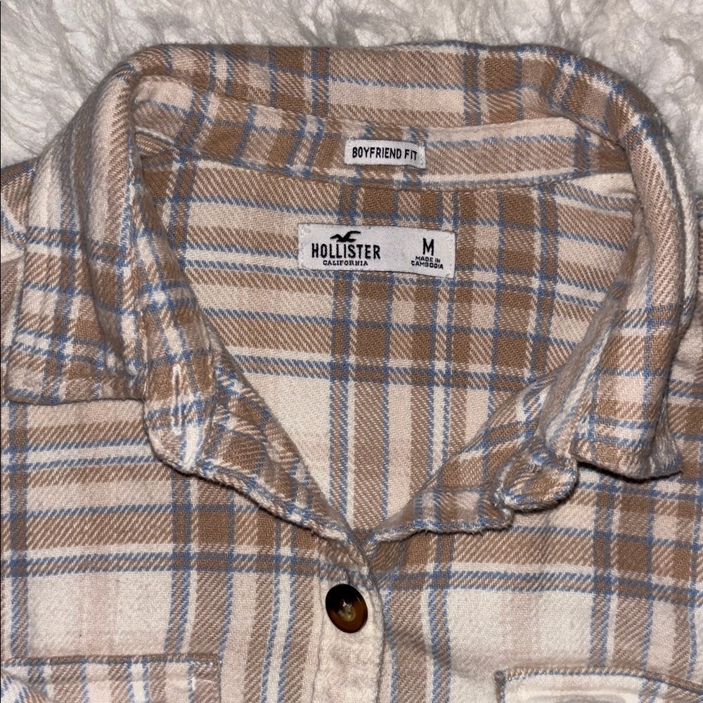 Hollister Women’s Boyfriend Fit Plaid Shacket, Size Medium - Picture 5 of 15